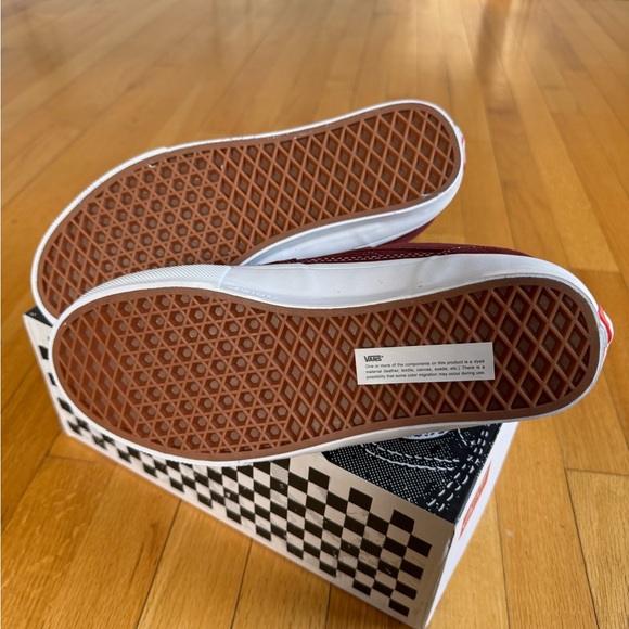 Men’s Vans Half Cab Skateboard shoes. - Picture 6 of 6